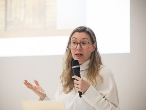 Свет беле коцке: Кустоси, 1-5