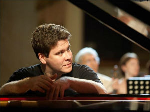 Великани музичке сцене: Денис Мацујев, 2. део