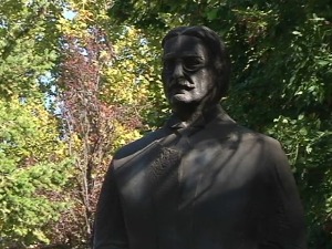 Мало село из којег је потекао велики научник – Идвор чува успомену на Пупина