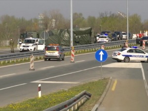 Испала ракета са војног камиона после незгоде на Остружничком мосту