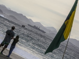 Куда плови бразилски носач авиона