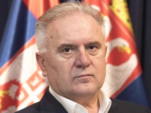 Министар Дмитровић изашао из болнице