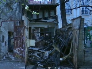 Два пожара у Београду, две особе страдале на Сењаку