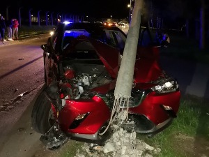 Удес у Крушевцу, аутомобил се закуцао у бандеру