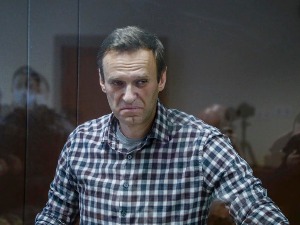 Наваљни тужи управу затвора јер му је одузела Куран