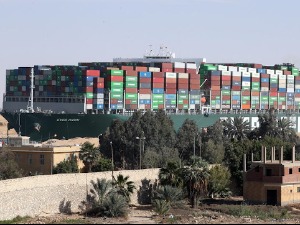 Рампа за "Евер Гивен" – захтев за одштету блокаде Суецког канала 916 милиона долара