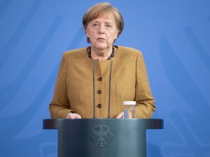 Дојче веле: Покушај Меркелове да развласти немачке покрајине – бесмислено и панично