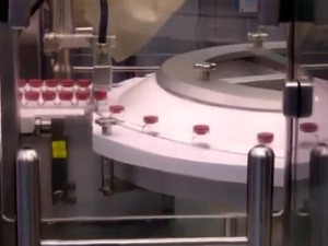 На Институту "Торлак" извршено пуњење прве серије контролних доза вакцине "спутњик В"