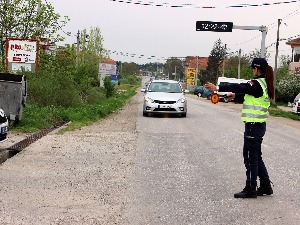 Нови Београд, возио 185 километара на сат са пробном дозволом