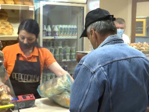 Хумани пекар из Јагодине сав новац од продаје колача скупља за малог Гаврила