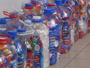 За десет година удружење "Чеп за хендикеп" помогло 108 особа, сад су добили комби 