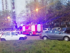 Пожар на Новом Београду, евакуисани становници солитера