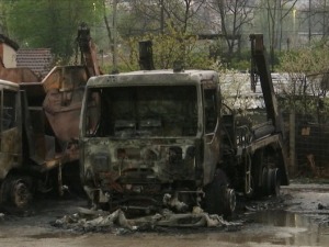 Пожар у погонима отпада Градске чистоће у Београду, изгорело пет возила