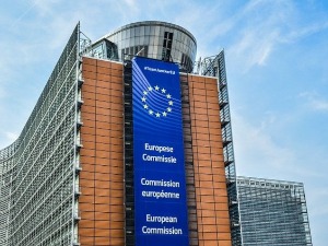 ЕУ жали због одлуке Русије да протера 20 чешких дипломата