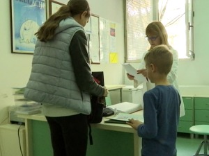 Каријес, крива кичма и кратковидост најчешће "бољке" ђака првака