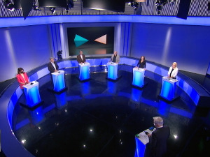 Дебата "Реч на реч" - пензије и социјална политика