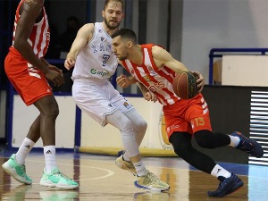 Звезда доминантна у Задру, у плеј-оф АБА лиге иде са прве позиције