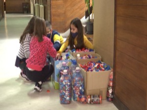 "Рециклирај - пет није отпад"