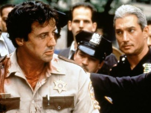 Земља полицајаца