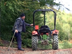 Награда Удружења дистрофичара Златиборског округа Наталији Видић за репортажу о Радоману Баковићу, човеку који не зна за препреке