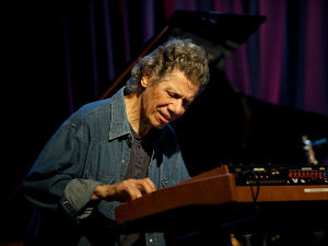 Чик Корија и Гери Бартон, 1. део