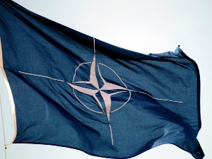 НАТО започео повлачење из Авганистана