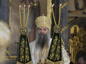Прва Васкршња посланица патријарха Порфирија: Веселимо се и победоносно кличимо – Христос васкрсе