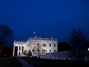 Тајни састанак Бајдена са директором Мосада, тема Иран