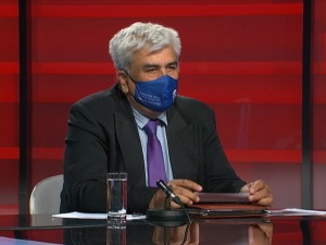 Професор Кочовић прорачунао дан када ће се корона "одјавити", какве везе има бака Јела са QR кодом 