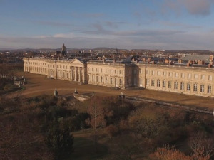 Дворци Француске: Компјењ – палата краљева и царева, 2-6