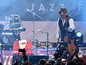 Нишвил 2016: Ал ди Меола