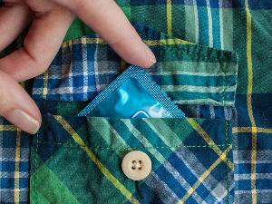 Што је више вакцинисаних Американаца, то продаја кондома брже расте