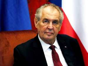 Земан: Односи Србије и Чешке одлични, признање косовске независности грешка