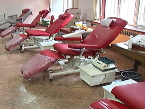 Резерве крви на минимуму, недостају све крвне групе