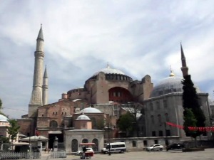 Истанбул пуст и празан - незапамћена тишина око Плаве џамије Истанбул пуст и празан - незапамћена тишина око Плаве џамије