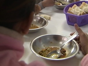 Сиромаштво често није једини проблем угрожених породица – како им помоћи да преброде тешкоће 