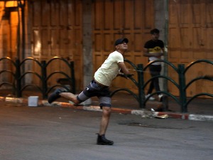 Сукоб израелске полиције и Палестинаца у џамији Ал Акса