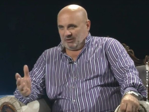 Срце на длану