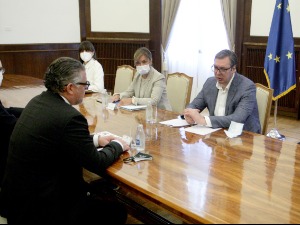 Вучић уочи посете Чешкој: Земана ценим као искреног пријатеља