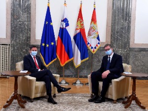 Вучић и Пахор "тет-а-тет", затим са делегацијама
