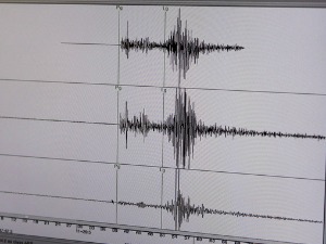 Јак земљотрес у Индонезији