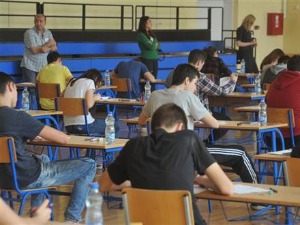 Пријемни за специјализоване гимназије и одељења положило 89,5 одсто ученика