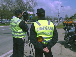 За избегавање полиције и дојаву о патролама возачи користе "Вајбер" групе и радио-станице