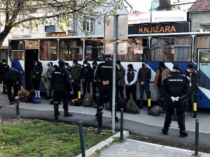 Полиција пронашла 99 миграната у Београду