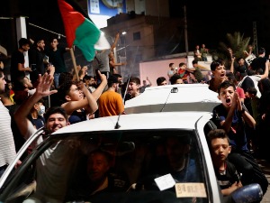 Примирје између Израела и Хамаса, славље на улицама, "прст и даље на обарачу"