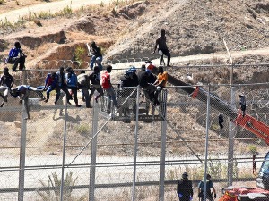 Више од 6.500 миграната враћено у Мароко из Сеуте