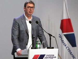 Вучић: На Главном одбору СНС-а и о унутарстраначким проблемима