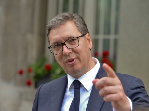 Вучић: Грчка повећава ниво односа са Приштином, уздамо се да неће признати КиМ
