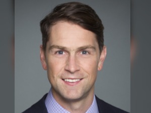 Канадски политичар вршио нужду током видео-састанка, јавности упутио извињење