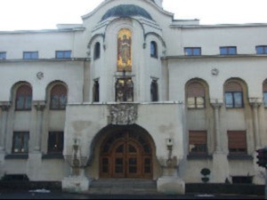 СПЦ: Сабор не доноси одлуке под утицајем политичких и медијских кампања